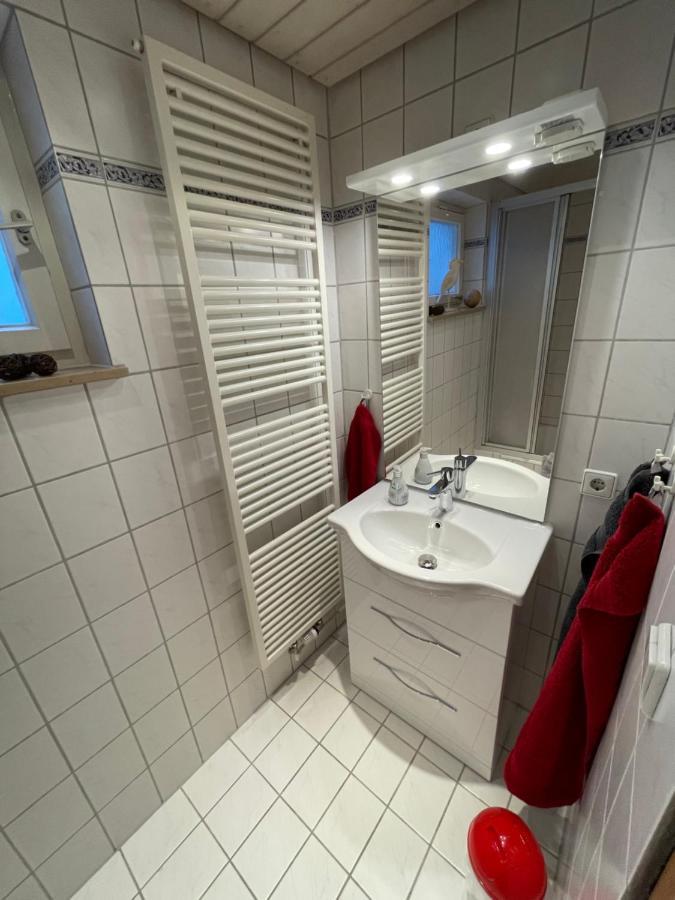 2-Zimmer-Nichtraucher-Ferienwohnung Strobel Tübingen Exterior foto